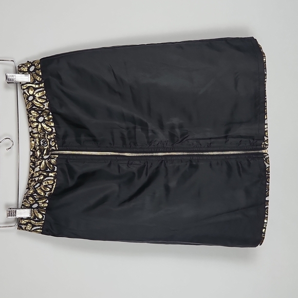 NWOT J. McLaughlin Black Gold Metallic Floral Jacquard Zip Front Skirt Size 2 - Picture 6 of 13